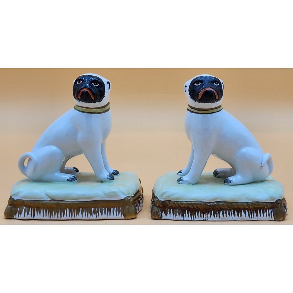 Pair of Vintage Italian Ceramic Chinese Pug Figures Dogs